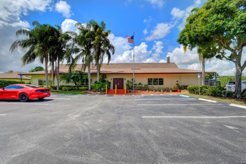 Condominio en venta en Boynton Beach, Florida, 1 dormitorio, 88.63 m2 № 913917 - foto 9