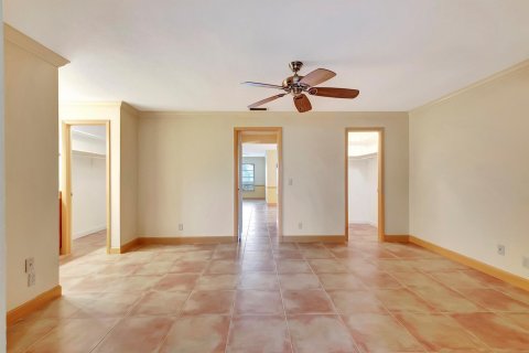 Condominio en venta en Boynton Beach, Florida, 1 dormitorio, 88.63 m2 № 913917 - foto 24