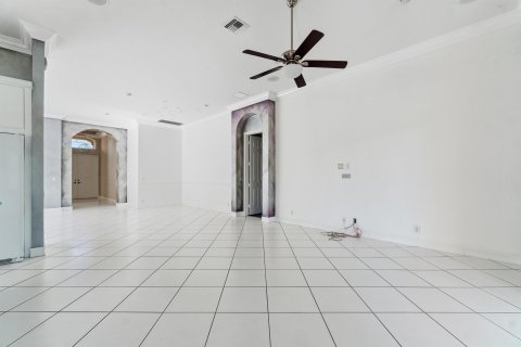 Casa en venta en Lake Worth, Florida, 3 dormitorios, 207.36 m2 № 913337 - foto 1