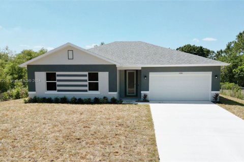 Casa en venta en Lehigh Acres, Florida, 4 dormitorios, 172.89 m2 № 1162112 - foto 1