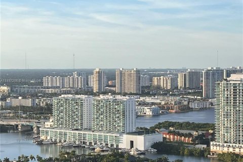 Copropriété à vendre à Sunny Isles Beach, Floride: 3 chambres, 183.39 m2 № 841741 - photo 28