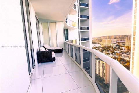 Copropriété à vendre à Sunny Isles Beach, Floride: 3 chambres, 183.39 m2 № 841741 - photo 27