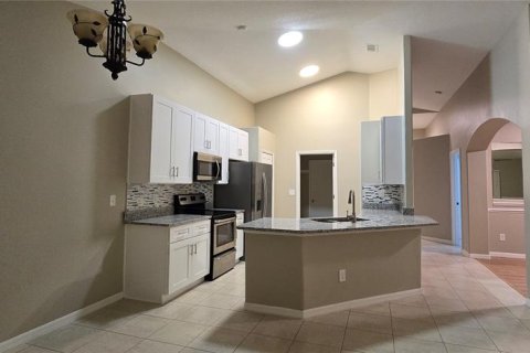 House in Orlando, Florida 3 bedrooms, 162.49 sq.m. № 1402512 - photo 30