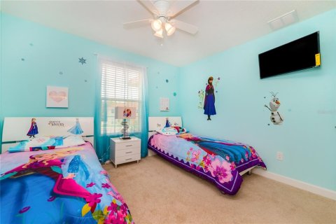 Casa en venta en Kissimmee, Florida, 6 dormitorios, 305.74 m2 № 1342865 - foto 13