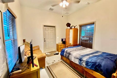 House in Okeechobee, Florida 4 bedrooms, 165.18 sq.m. № 750743 - photo 25