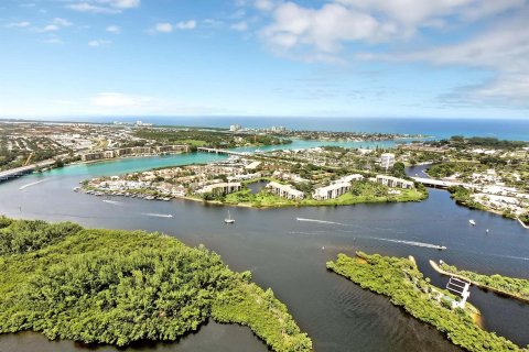 Condo in Jupiter, Florida, 2 bedrooms  № 1221473 - photo 5