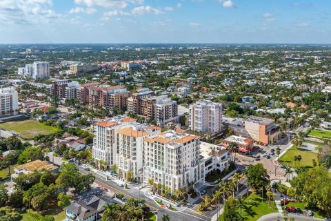 Condo in Boca Raton, Florida, 3 bedrooms in ROYAL PALM RESIDENCES  № 1221528 - photo 7