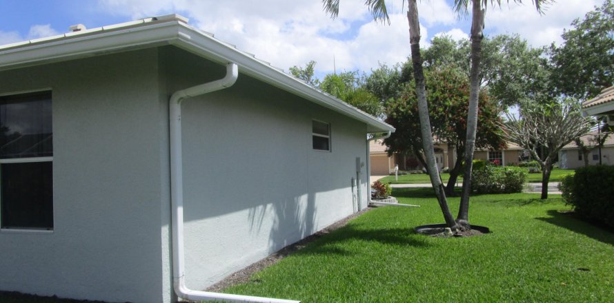 Casa en Royal Palm Beach, Florida 3 dormitorios, 165.74 m2 № 1079033