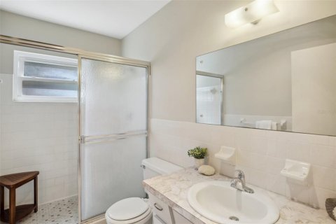 Copropriété à vendre à Clearwater, Floride: 2 chambres, 130.06 m2 № 1350730 - photo 18