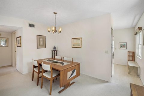 Copropriété à vendre à Clearwater, Floride: 2 chambres, 130.06 m2 № 1350730 - photo 6