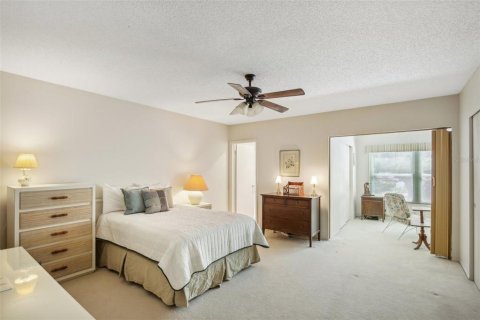 Condo in Clearwater, Florida, 2 bedrooms  № 1350730 - photo 15