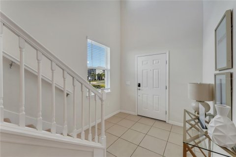 Casa en venta en Davenport, Florida, 6 dormitorios, 289.2 m2 № 1250010 - foto 3