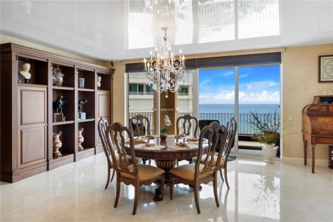 Condo in Lauderdale-by-the-Sea, Florida, 3 bedrooms  № 580001 - photo 6