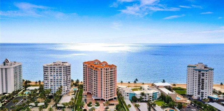 Condo à Lauderdale-by-the-Sea, Floride, 3 chambres  № 580001