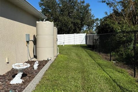 House in North Port, Florida 3 bedrooms, 132.57 sq.m. № 1402040 - photo 21