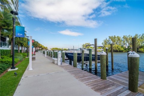 Condo in Fort Lauderdale, Florida, 2 bedrooms  № 1079873 - photo 5