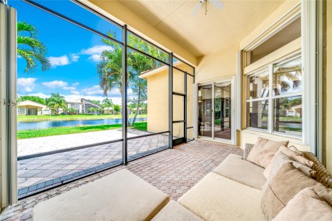 Villa ou maison à vendre à Boynton Beach, Floride: 4 chambres, 263.75 m2 № 1079631 - photo 16