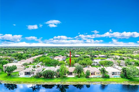 Villa ou maison à vendre à Boynton Beach, Floride: 4 chambres, 263.75 m2 № 1079631 - photo 4