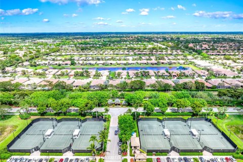 Villa ou maison à vendre à Boynton Beach, Floride: 4 chambres, 263.75 m2 № 1079631 - photo 3