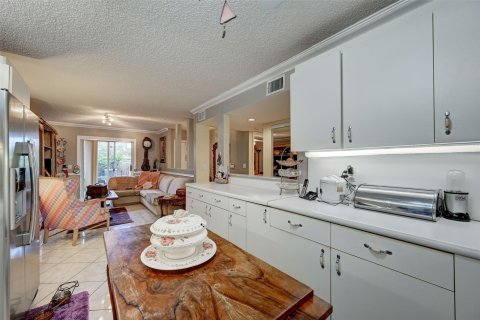 Condominio en venta en Tamarac, Florida, 2 dormitorios, 139.35 m2 № 890430 - foto 22