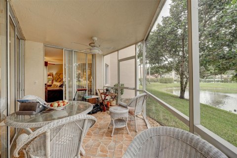 Condominio en venta en Tamarac, Florida, 2 dormitorios, 139.35 m2 № 890430 - foto 6