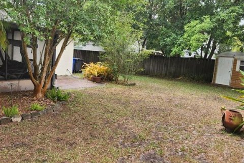 House in Tampa, Florida 4 bedrooms, 142.51 sq.m. № 1278736 - photo 13