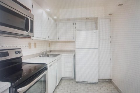 Купить кондоминиум в Авентура, Флорида 2 спальни, 101.45м2, № 1305884 - фото 6