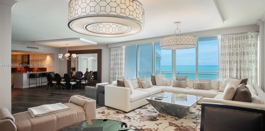 Condominio en Bal Harbour, Florida, 3 dormitorios  № 1305883