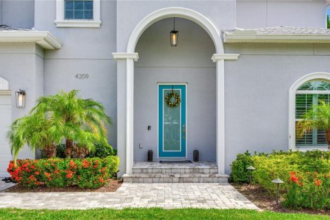 Villa ou maison à vendre à Tampa, Floride: 4 chambres, 295.71 m2 № 1287143 - photo 3