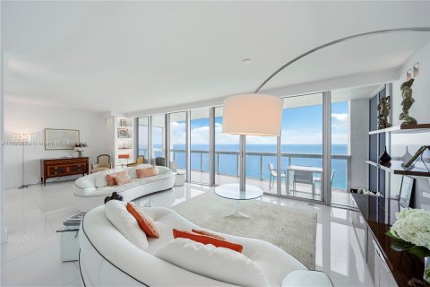 Condo in Miami Beach, Florida, 3 bedrooms  № 1272405 - photo 11