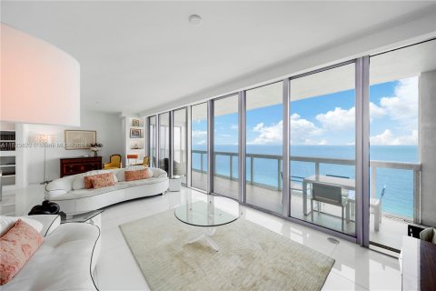 Condo in Miami Beach, Florida, 3 bedrooms  № 1272405 - photo 9