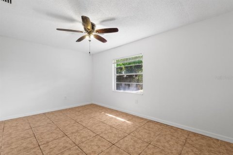 House in Lakeland, Florida 3 bedrooms, 127.28 sq.m. № 1260904 - photo 18