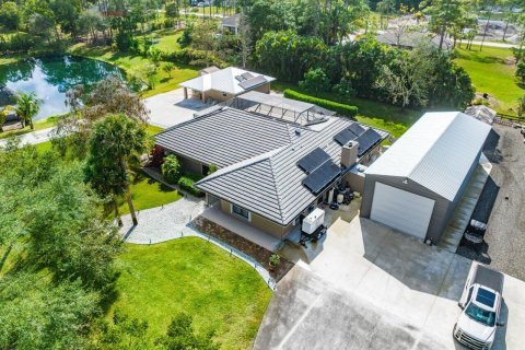 Villa ou maison à vendre à Loxahatchee Groves, Floride: 5 chambres, 361.2 m2 № 284859 - photo 5