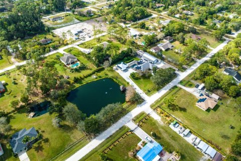 Villa ou maison à vendre à Loxahatchee Groves, Floride: 5 chambres, 361.2 m2 № 284859 - photo 9