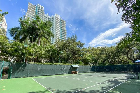 Condominio en venta en Miami, Florida, 2 dormitorios, 148.18 m2 № 756541 - foto 30