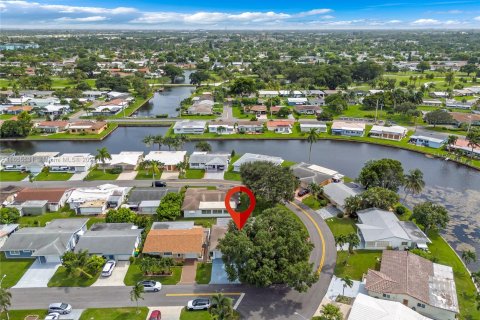 Casa en venta en Tamarac, Florida, 2 dormitorios, 146.69 m2 № 1355176 - foto 1