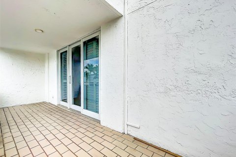 Copropriété à vendre à Fort Lauderdale, Floride: 2 chambres, 147.9 m2 № 1117908 - photo 11