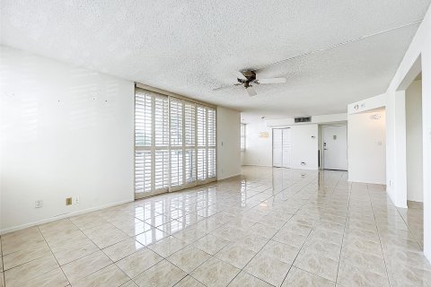 Condominio en venta en Fort Lauderdale, Florida, 2 dormitorios, 147.9 m2 № 1117908 - foto 30