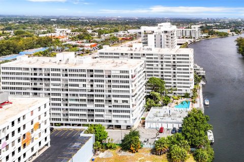 Condominio en venta en Fort Lauderdale, Florida, 2 dormitorios, 147.9 m2 № 1117908 - foto 6