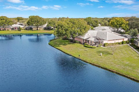 Villa ou maison à vendre à Palm Beach Gardens, Floride: 2 chambres, 107.02 m2 № 888110 - photo 2