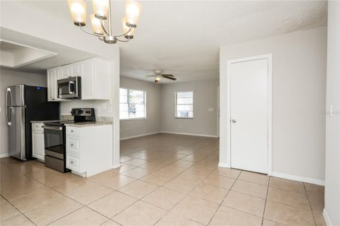 Casa en venta en Orlando, Florida, 3 dormitorios, 108.79 m2 № 1248778 - foto 16