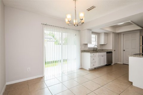 Casa en venta en Orlando, Florida, 3 dormitorios, 108.79 m2 № 1248778 - foto 15