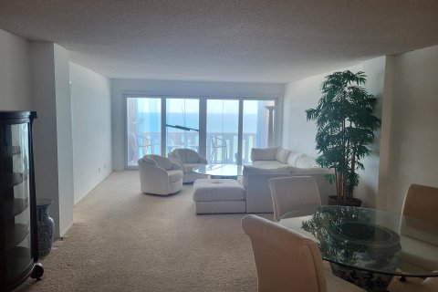 Condominio en venta en Pompano Beach, Florida, 2 dormitorios, 121.7 m2 № 1207486 - foto 19