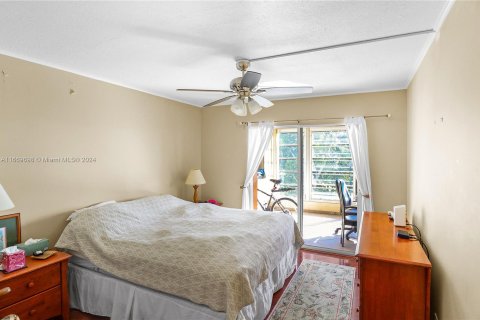 Copropriété à vendre à Deerfield Beach, Floride: 2 chambres, 76.18 m2 № 1389762 - photo 24