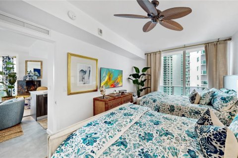 Condo in Miami, Florida, 2 bedrooms  № 1389731 - photo 28