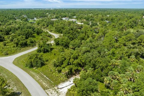 Terreno en venta en North Port, Florida № 1386542 - foto 3