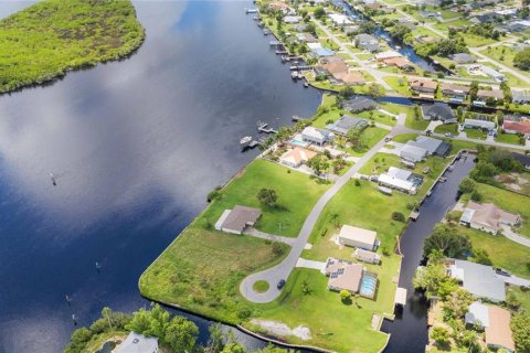 Terreno en venta en Punta Gorda, Florida № 1377774 - foto 13