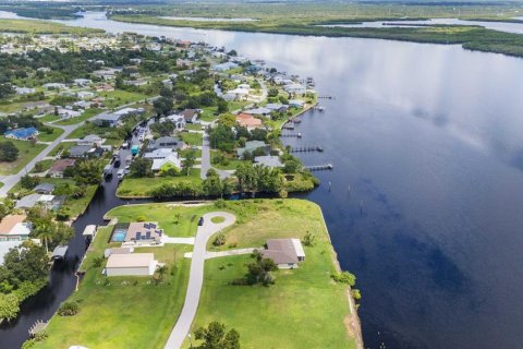 Terreno en venta en Punta Gorda, Florida № 1377774 - foto 7