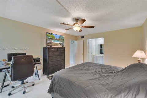 Copropriété à vendre à Lauderhill, Floride: 2 chambres, 99.41 m2 № 1170862 - photo 23