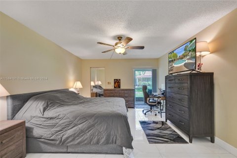 Copropriété à vendre à Lauderhill, Floride: 2 chambres, 99.41 m2 № 1170862 - photo 20